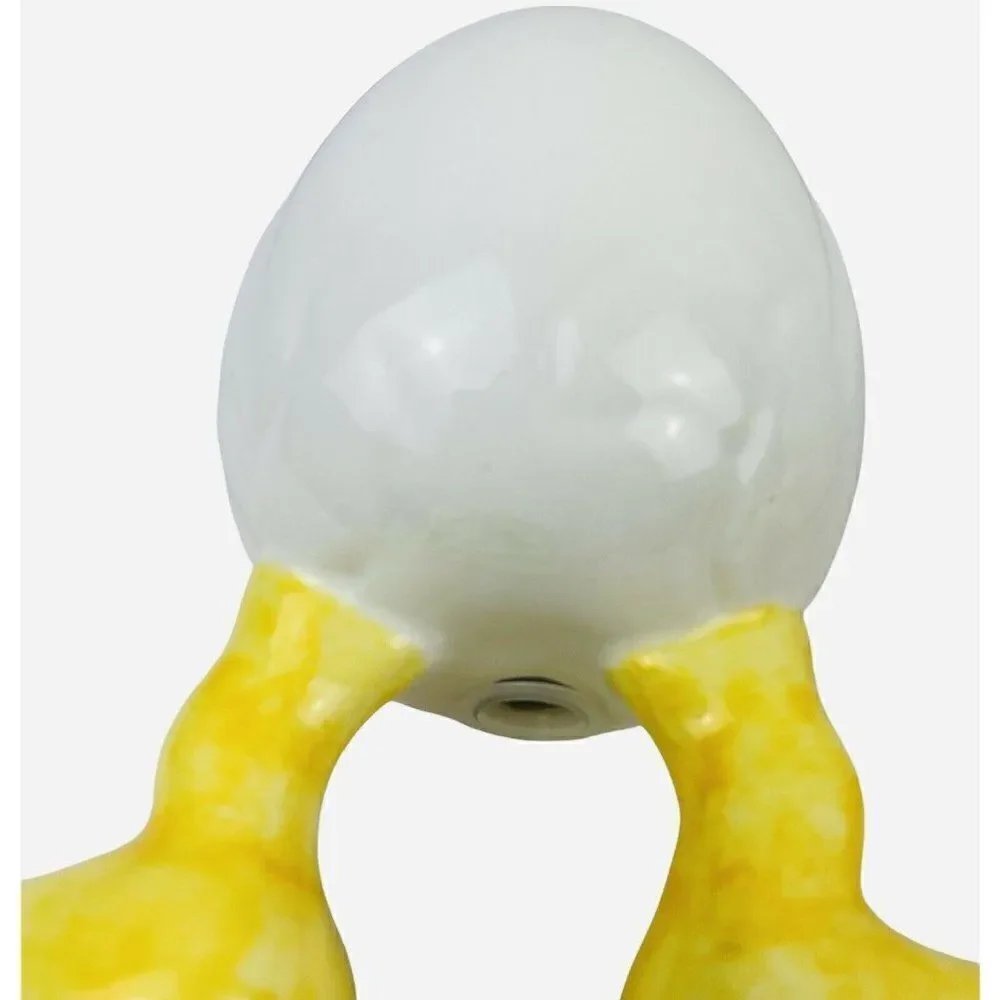 Novelty Easter Chicks in Eggs Salt and Pepper Shakers Feet Sheldon Shell Table